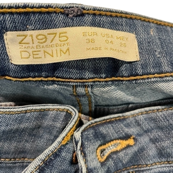 Blue Denim Jeans 💙 - Picture 10 of 11